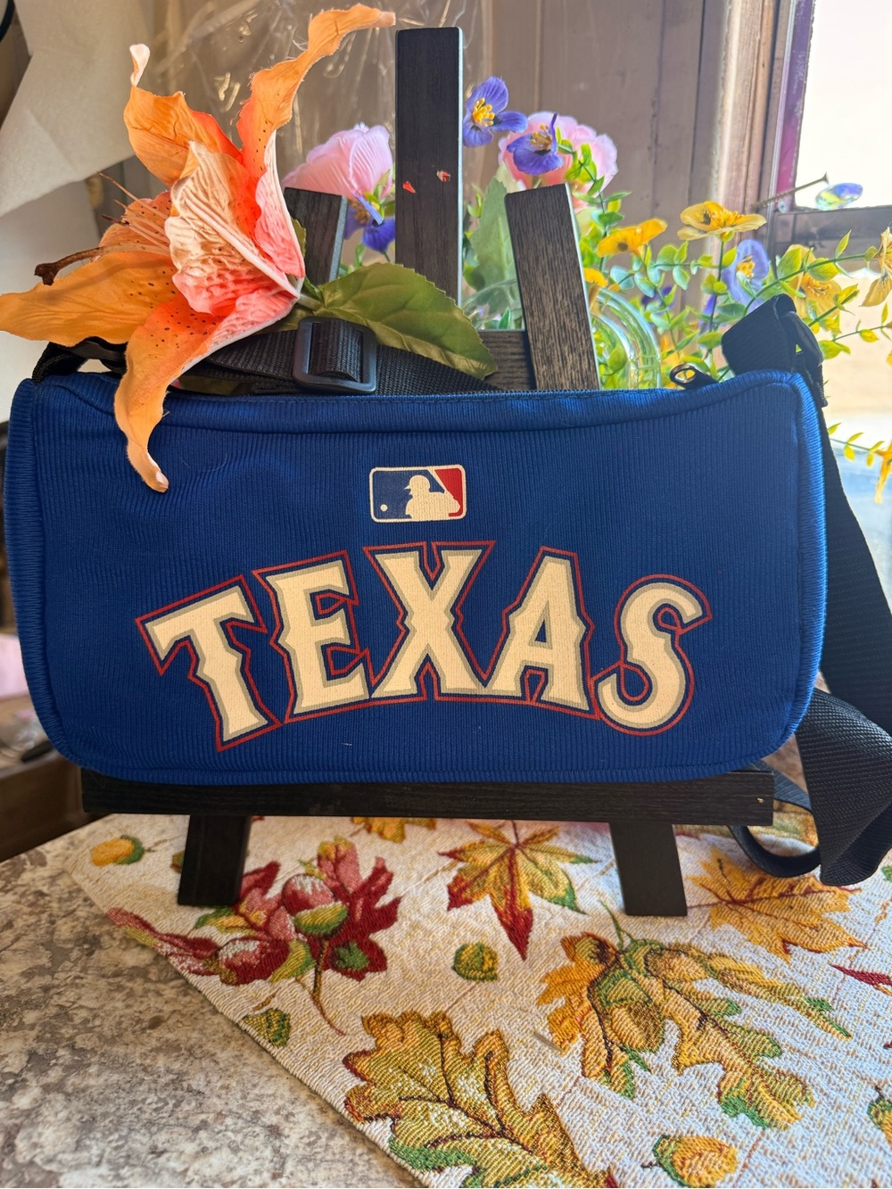 MLB Texas Rangers Royal Blue Crossbody Belt Bag